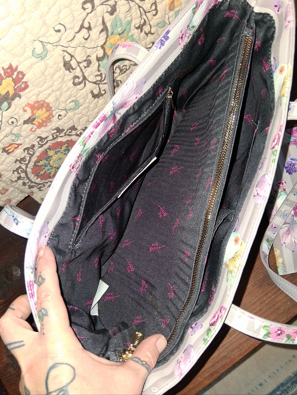 Betsey Johnson Grey Embossed Tote - Picture 3 of 9